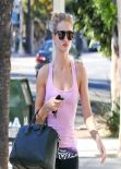 Rosie Huntington-Whiteley Gym Style - Arriving at the Gym in Los Angeles