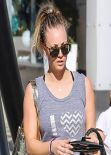  Kaley Cuoco Attends SoulCycle in West Hollywood