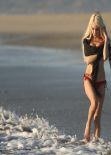 Courtney Stodden in a Bikini - Los Angeles Beach - December 2013