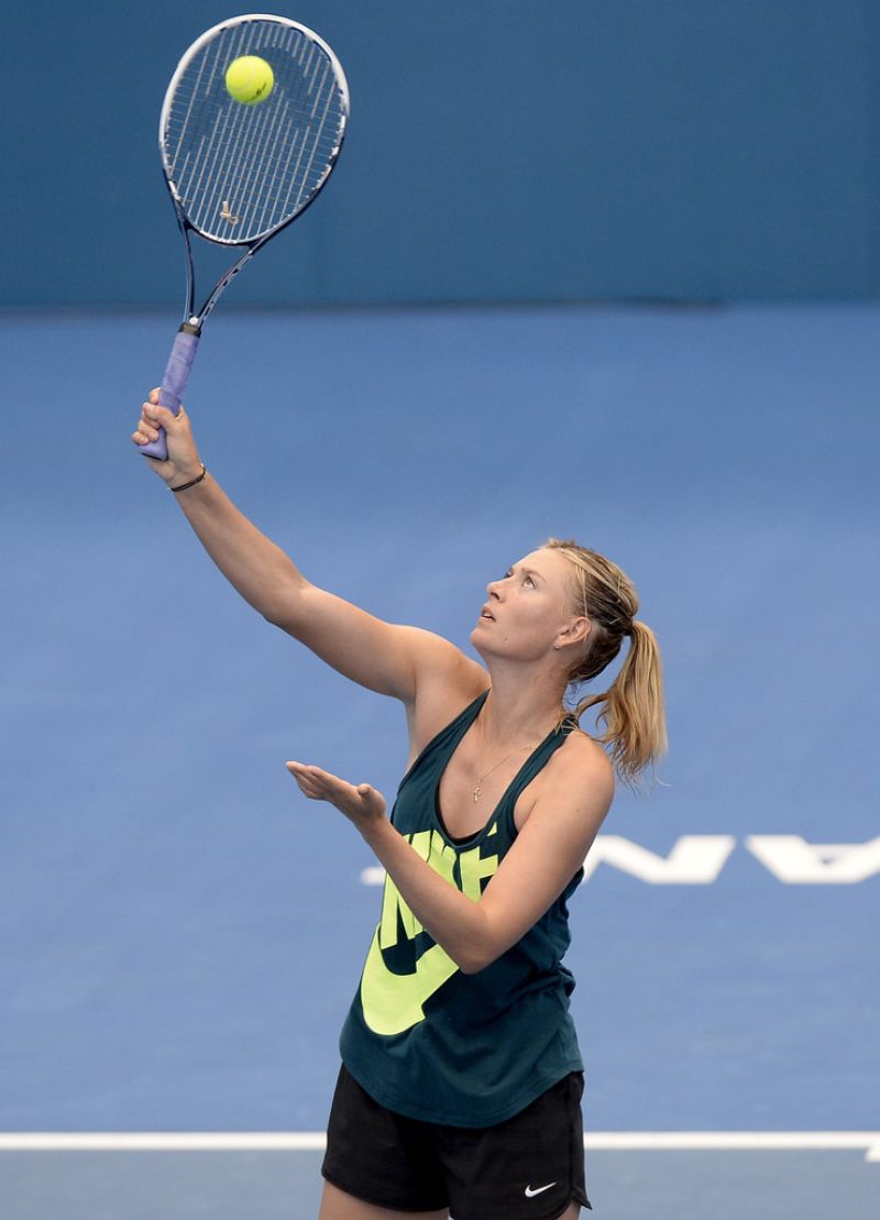 Maria Sharapova - Practice Session 2014 Brisbane International • CelebMafia