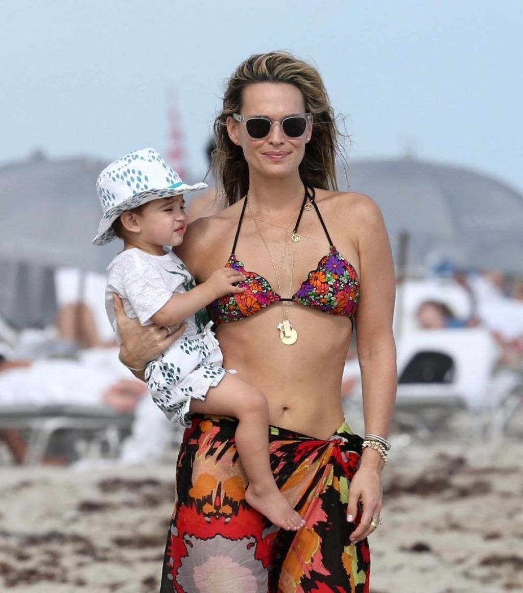 Molly sims and bikini