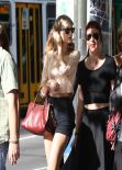 Taylor Swift Street Style - Shopping in Melbourne - December 2013