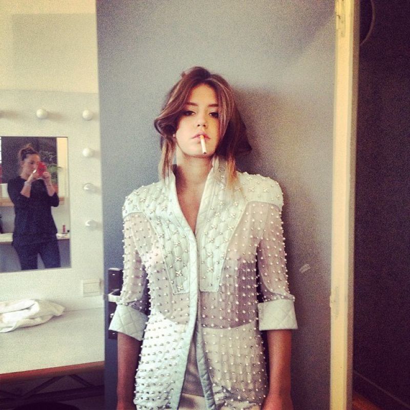 adèle-exarchopoulos-twitter-instagram-personal-photos-january-2014-collecti...