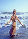 Carrie Fisher in Golden Bikini - ROLLING STONE Magazine - Summer 1983