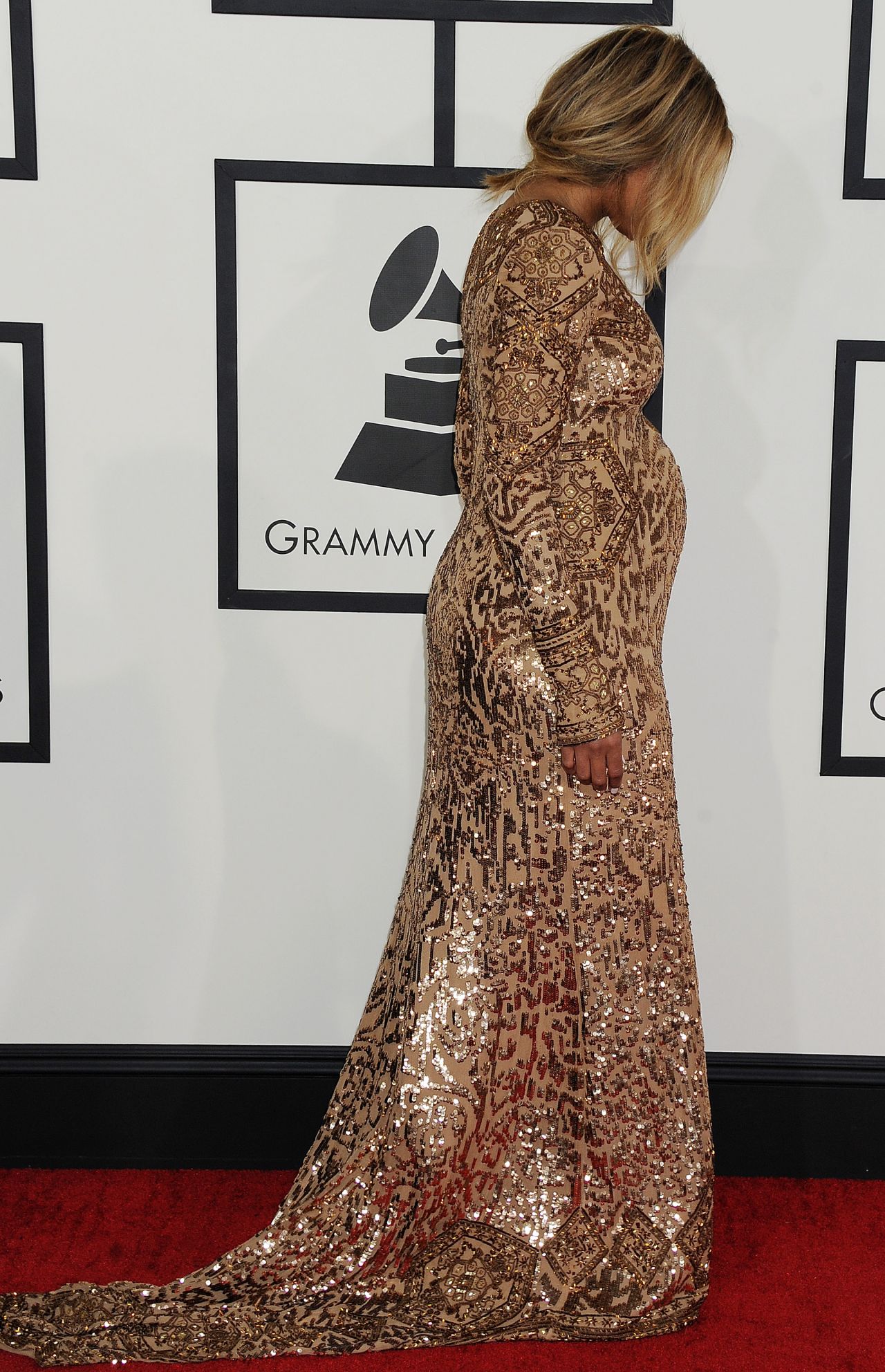 Ciara 2014 Grammy Awards • CelebMafia