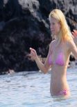 Gwyneth Paltrow Bikini Photos - Beach in Hawaii, December 2013