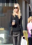 Julianne Hough Street Style - Grabbing Lunch at Cuvee Los Angeles, January 2014