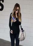 Khloe Kardashian Gym Style - Los Angeles January 2014