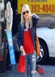 Anna Faris Street Style - in Jeans out in West Hollywood, Feb. 2014
