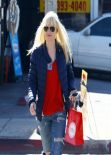 Anna Faris Street Style - in Jeans out in West Hollywood, Feb. 2014