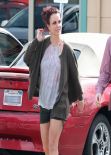 Britney Spears Displays Der Muscular Legs in Shorts - Out for Lunch in Agoura Hills - February 2014