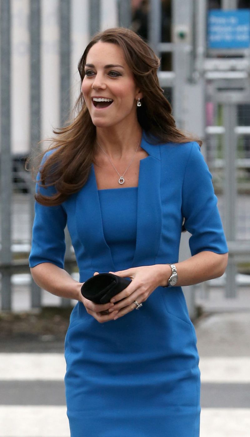 Kate Middleton - More Photos (+88) From ICAP Art Room Opening in London ...