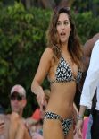 Kelly Brook Bikini Candids - in Miami - February 2014