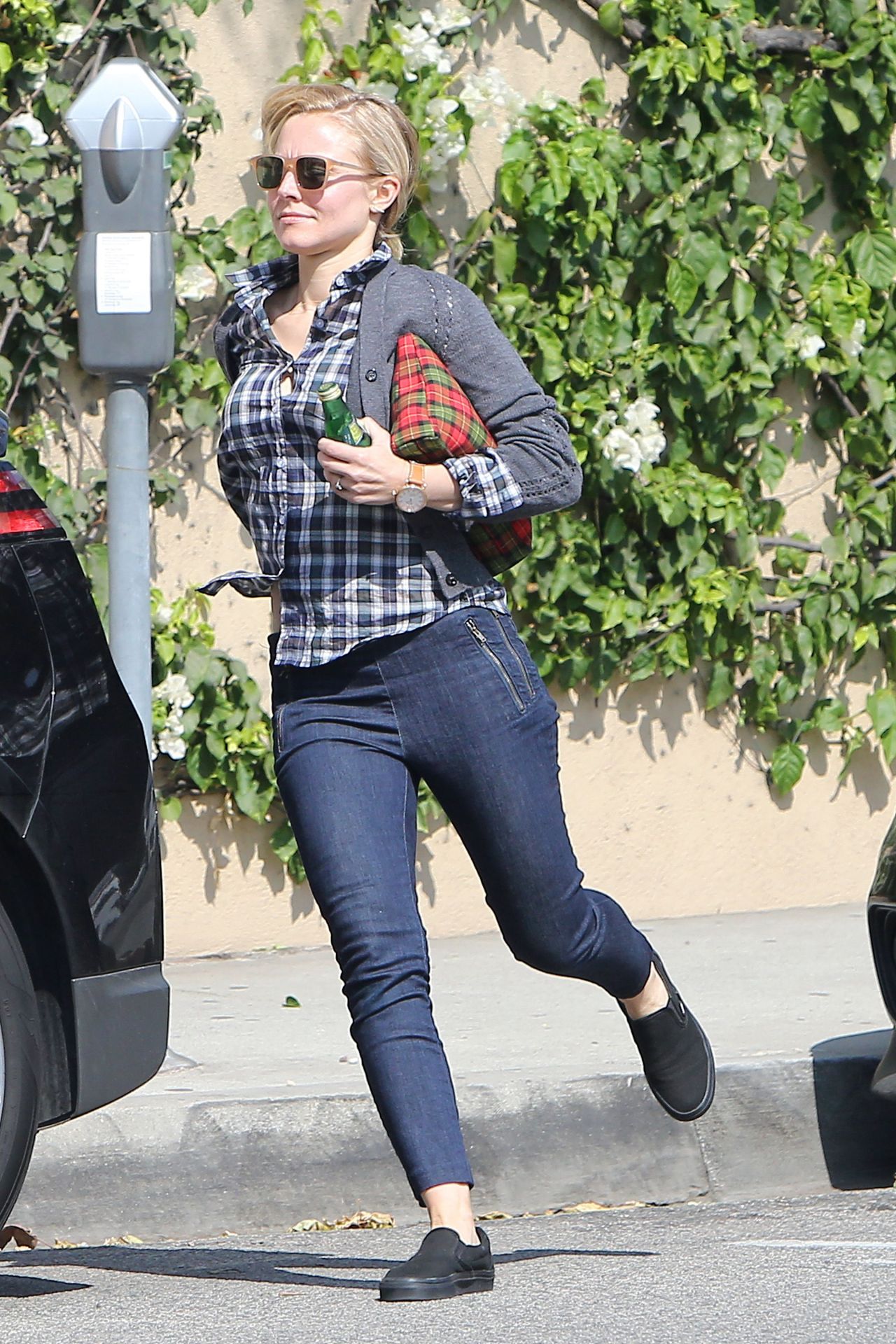 Kristen Bell in a Hurry - Out in Los Angeles, February 2014