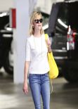 Reese Witherspoon in Jeans, Out for Lunch In Brentwood - February 2014
