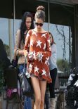 Selena Gomez Cute Photos - Star Wearing Stars - Cici