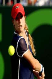 Alize Cornet - Miami 2014 – Sony Ericsson Open 3rd Round • CelebMafia