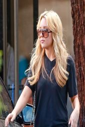 Amanda Bynes Casual Style - at the Regency Theatre in Los Angeles, March 2014