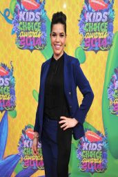 America Ferrera In Veronica Beard Separates - Nickelodeon’s Kids’ Choice Awards 2014