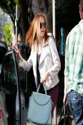 Anna Kendrick Casual Style - Leaving a Restaurant in Los Angeles - March 2014