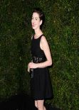 Anne Hathaway in Chanel Mini Dress – Chanel And Charles Finch Pre-Oscar 2014 Dinner
