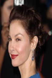 Ashley Judd Wearing Elie Saab V-Neck Dress - ‘Divergent’ World Premiere in Los Angeles