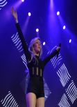 Ellie Goulding Performs at The Echo Arena in Liverpool, March 2014
