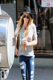 Hilary Duff in Jeans - Out in Beverly Hills, March 2014 • CelebMafia