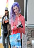 Ireland Baldwin Street Style - Spotted With Purple Hair Shopping In Tarzana