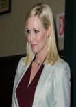 Jennie Garth - Book Signing at Barnes & Noble Tribeca in New York City