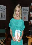 Jennie Garth in Los Angeles - Book Signing at Barnes & Noble, March 2014