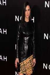 Louis Vuitton on X: Jennifer Connelly at the Paris Premiere of Noah in a  custom made #LouisVuitton dress and Petite Malle bag.   / X