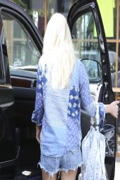 Jessica Simpson Shows Off Her Legs in Denim Shorts - Out in Malibu, March 2014