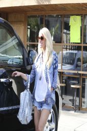 Jessica Simpson Shows Off Her Legs in Denim Shorts - Out in Malibu, March 2014