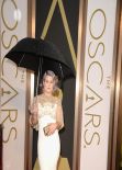 Kelly Osbourne Wearing Badgley Mischka Dress – 2014 Oscars