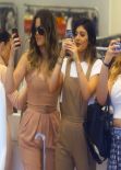 Khloe Kardashian in Miami - Shopping Time !