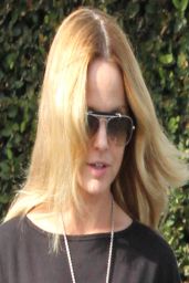 Mena Suvari - Leaving Fred Segal in West Hollywood - March 2014