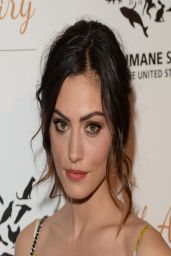 Phoebe Tonkin - Humane Society Gala 2014 • CelebMafia