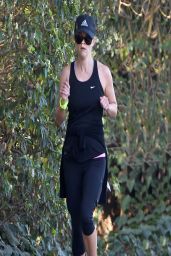 Reese Witherspoon Jogging - Brentwood, March 2014