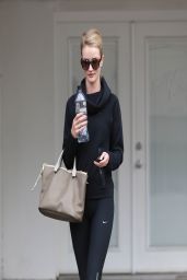 Rosie Huntington-Whiteley Gym Style - Out in West Hollywood - March 2014