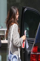 Selena Gomez Leggy 2014, Out in Los Angeles