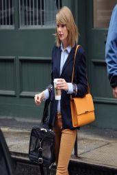 Taylor Swift Casual Style - Out in NYC - March 2014