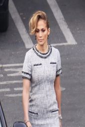  Jennifer Lopez - 