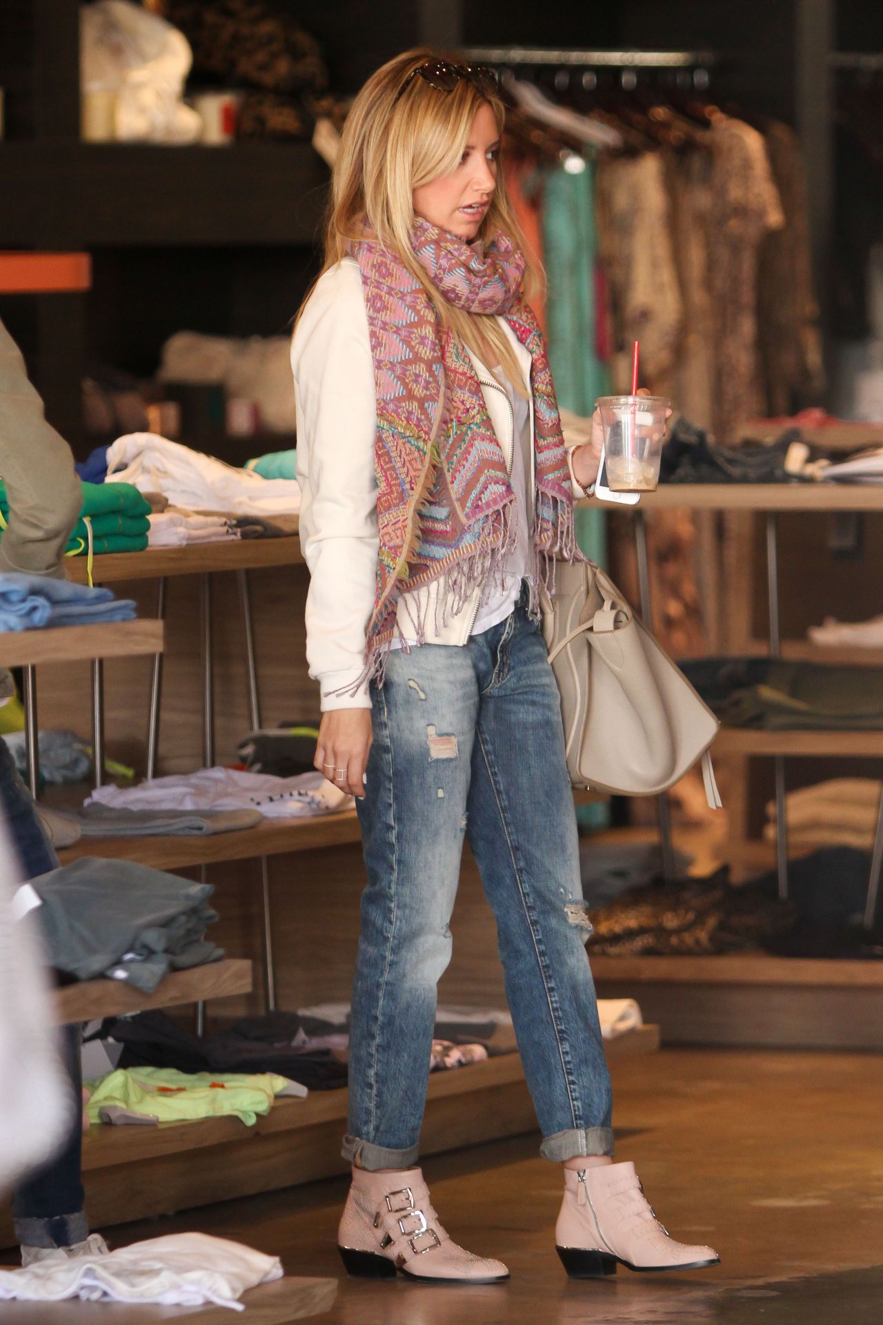 Ashley Tisdale Shopping at Planet Blue December 2, 2008 – Star Style