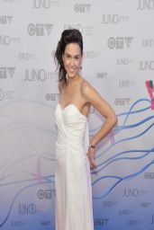 Brandi Disterheft on Red Carpet - 2014 Juno Awards in Winnipeg