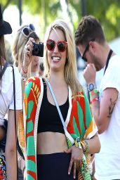 Dianna Agron - 2014 Coachella Valley Music and Arts Festival in Indio