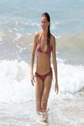 Gisele Bundchen Bikini Candids - Beach in Brazil - April 2014