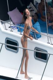 Gisele Bundchen Bikini Candids - on a Yacht in Brazil - April 2014