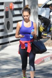 Jessica Alba Gym Style - April 2014