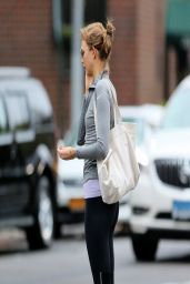 Karlie Kloss Wearing Tight Spandex - Out in New york City - April 2014